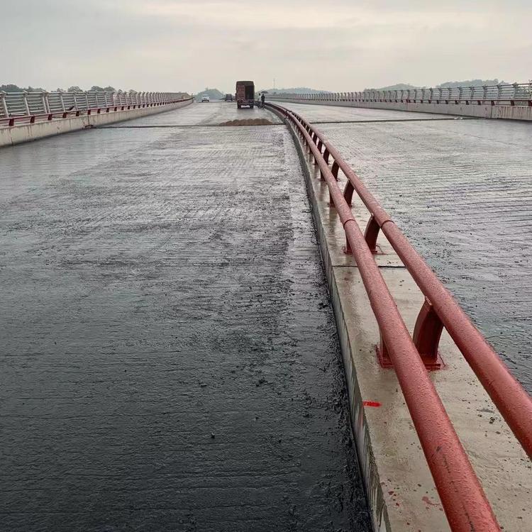 FYT-1改進(jìn)型橋面防水涂料 橋梁防水材料的技術(shù)革新與應(yīng)用解析